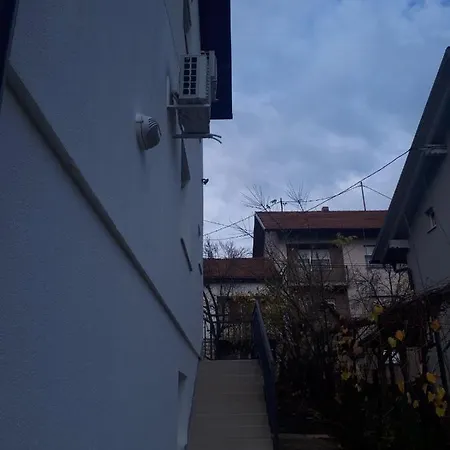 Apartman Mango Center Hospital Free Parking *